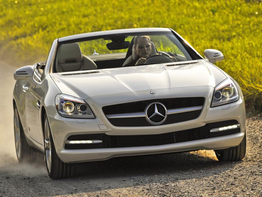 Mercedes-Benz SLK350 2011 года  (US) (фото 24 из 47)